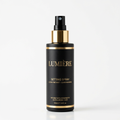 Fixateur de maquillage en spray fond blanc